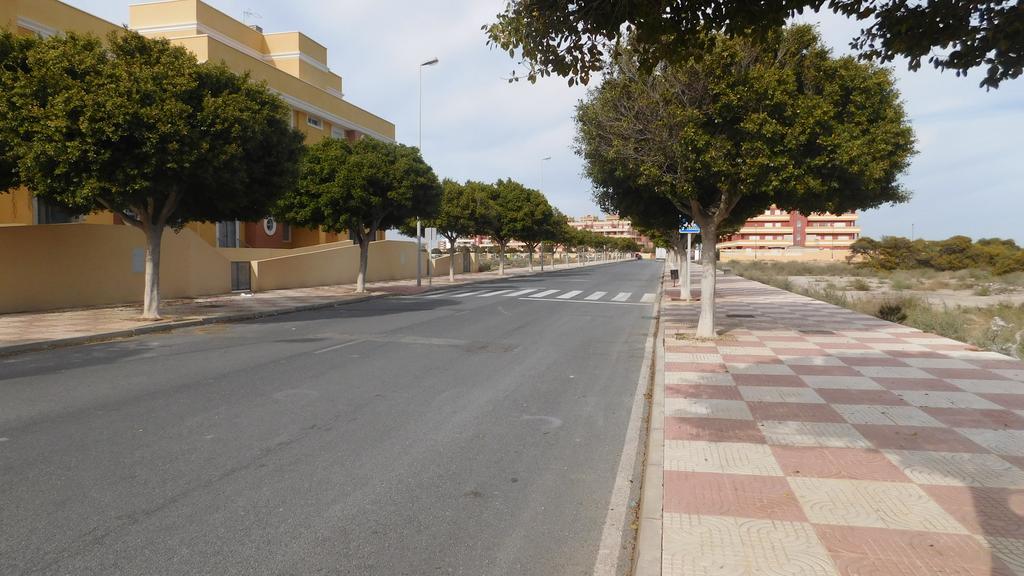 Apartamentos Playamar Roquetas de Mar Buitenkant foto